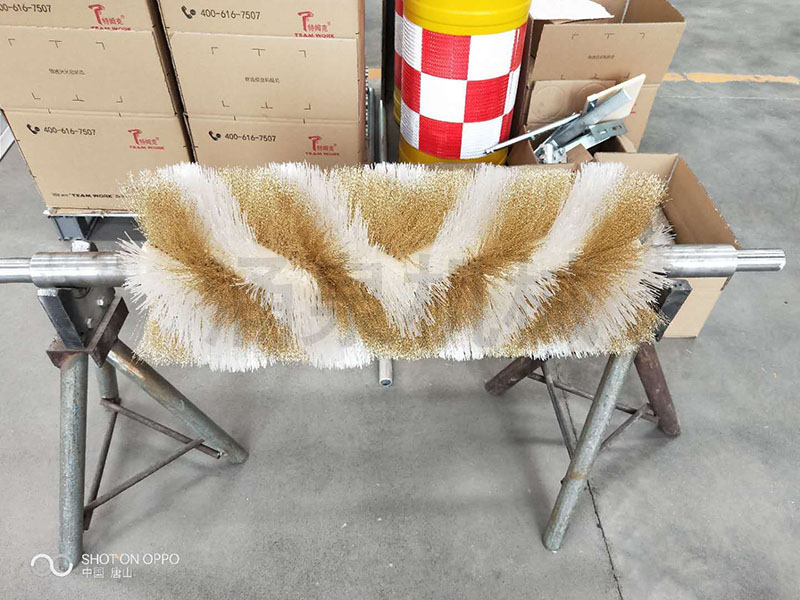 ����䓽z���ëˢ�L