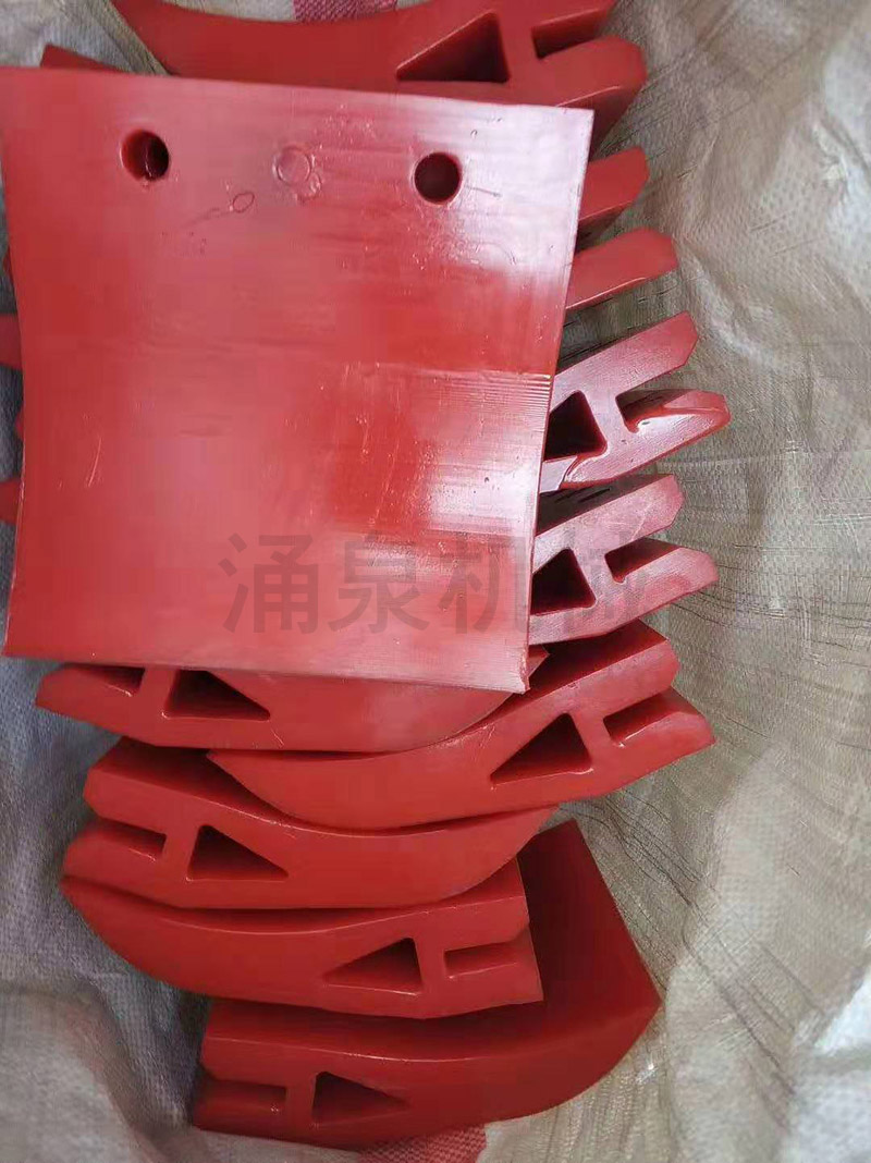 �R�ھ۰����ε�